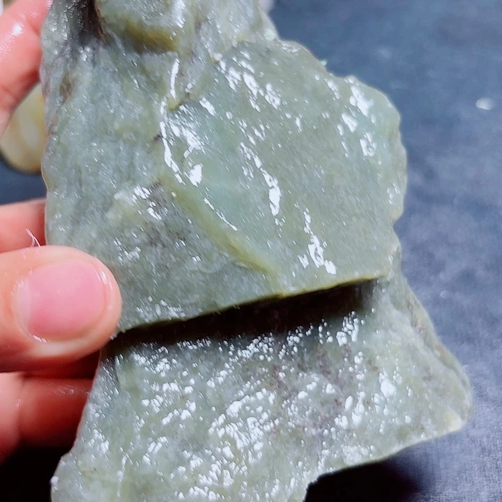 和田玉未镶嵌珠宝奇石