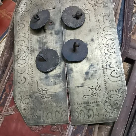 乜***柱香榧木老木雕花版一对