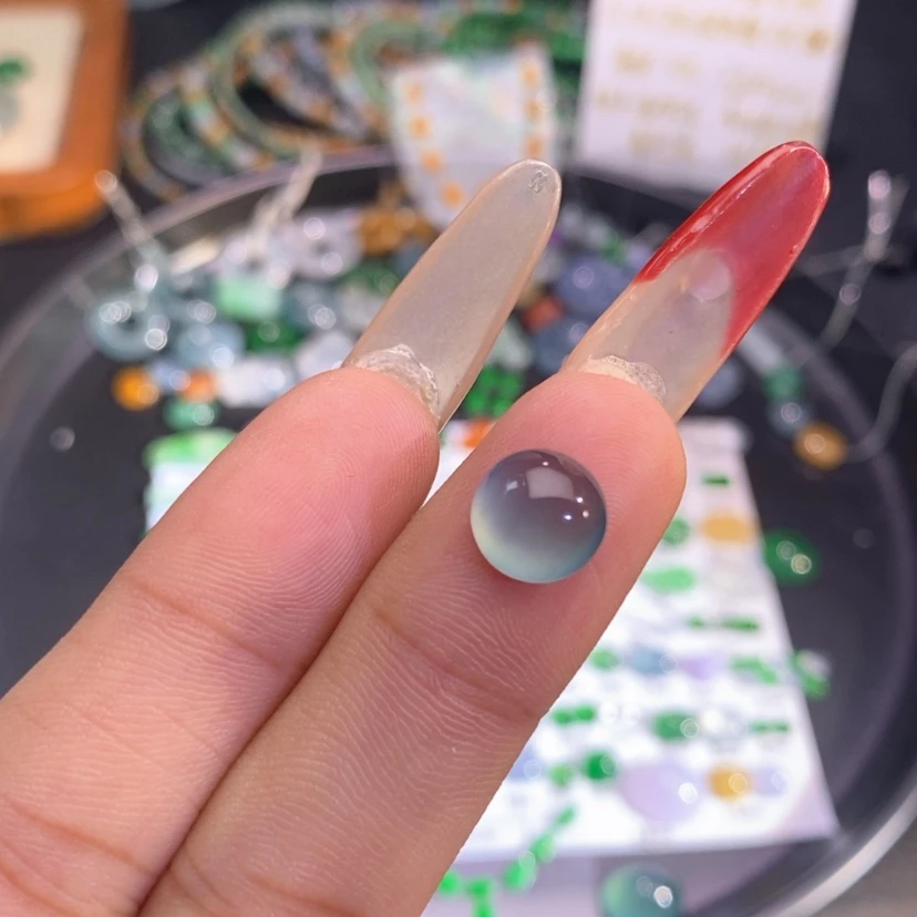 【闪购商品】翡翠挂件未镶嵌蛋