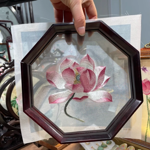 纯手工刺绣工艺品