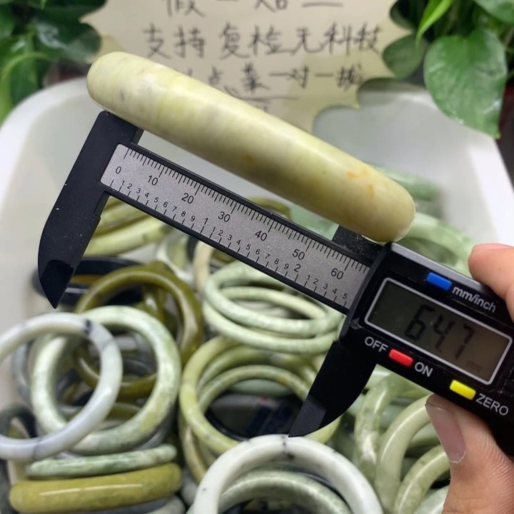 蛇纹石玉未镶嵌手镯14