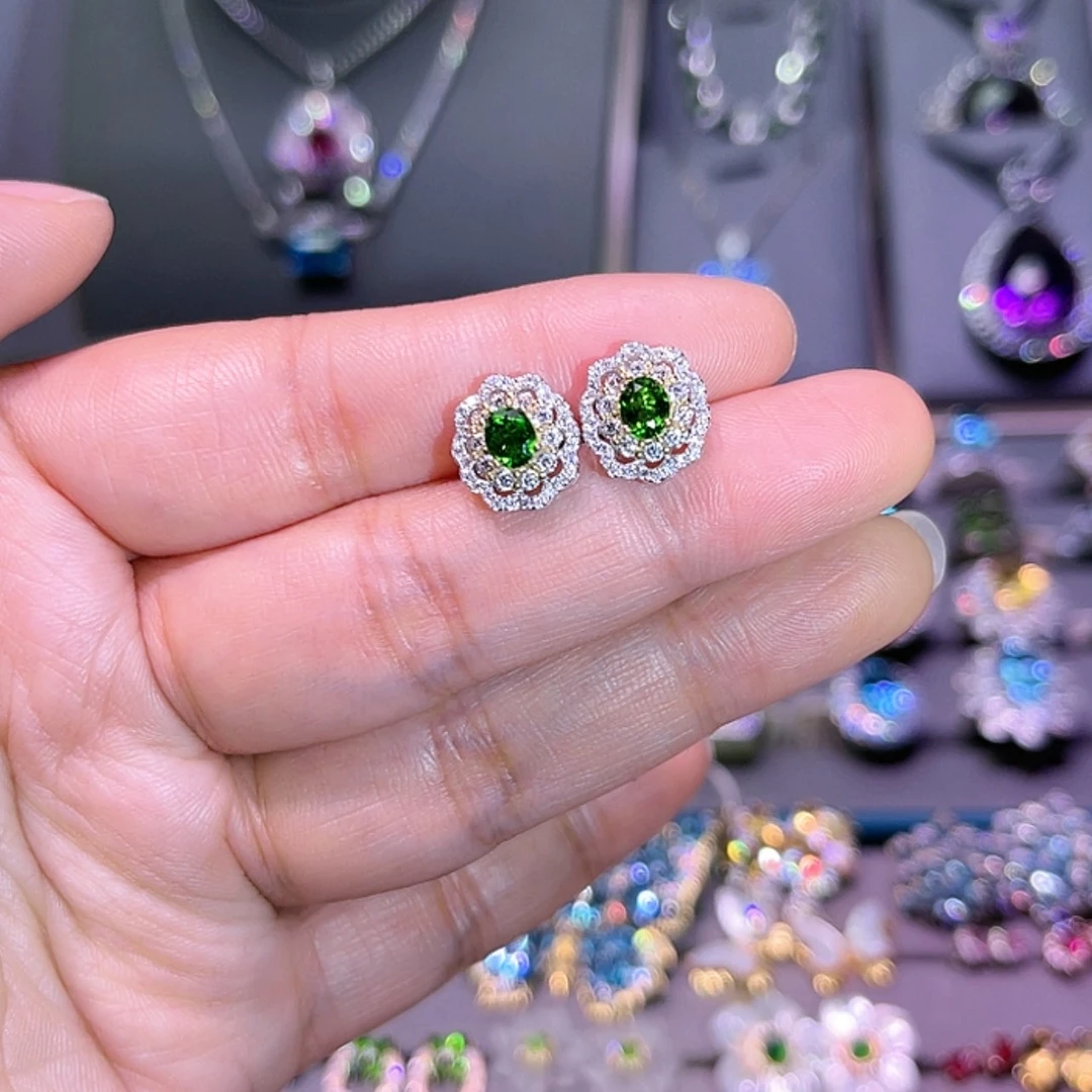 【闪购商品】透辉石耳饰银S925镶嵌