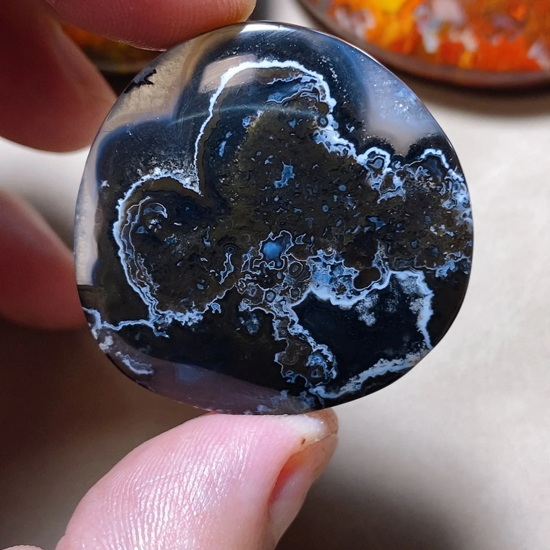 未镶嵌颈饰玛瑙/玉髓一*力