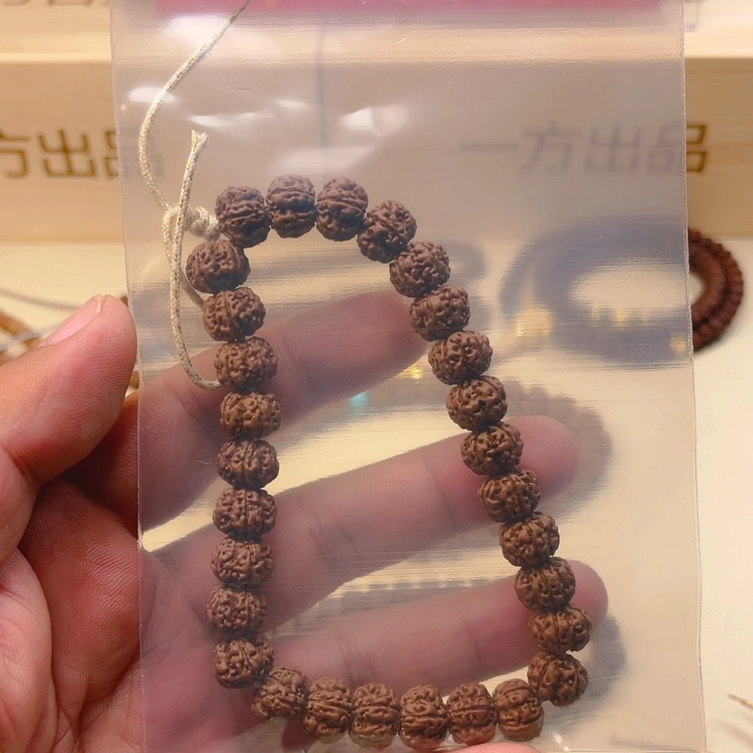 金刚菩提吊坠人*虎爪梅花