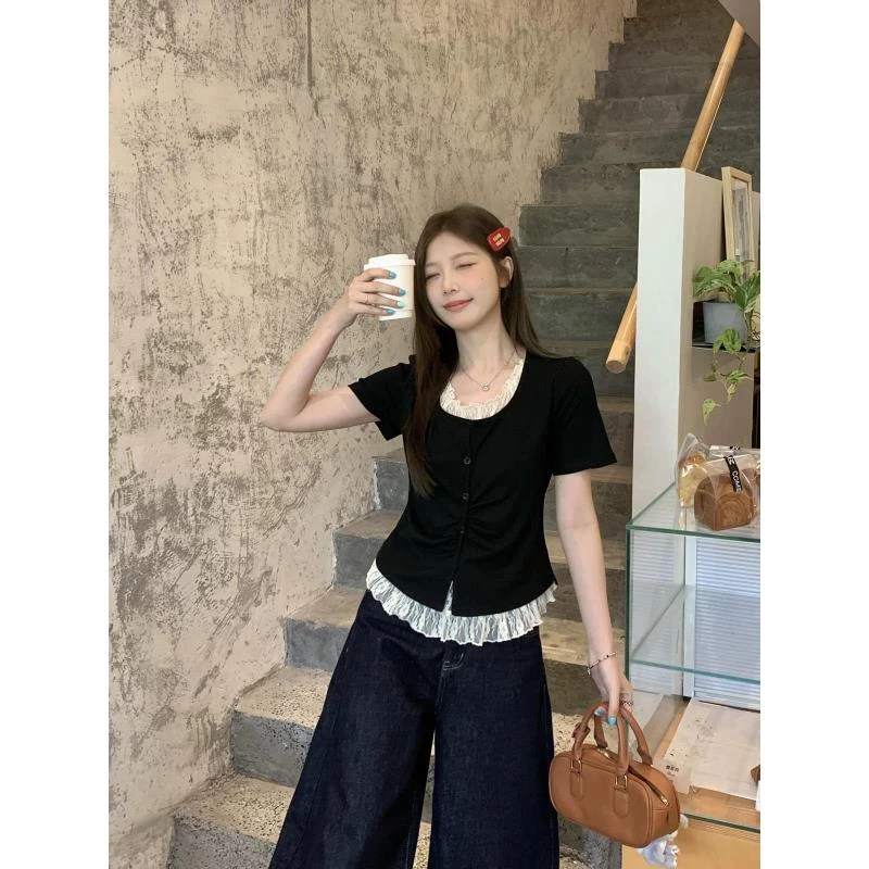 【现货】夏季胖mm遮肉显瘦蕾丝拼接上衣黑色假两件正肩短袖T恤04035