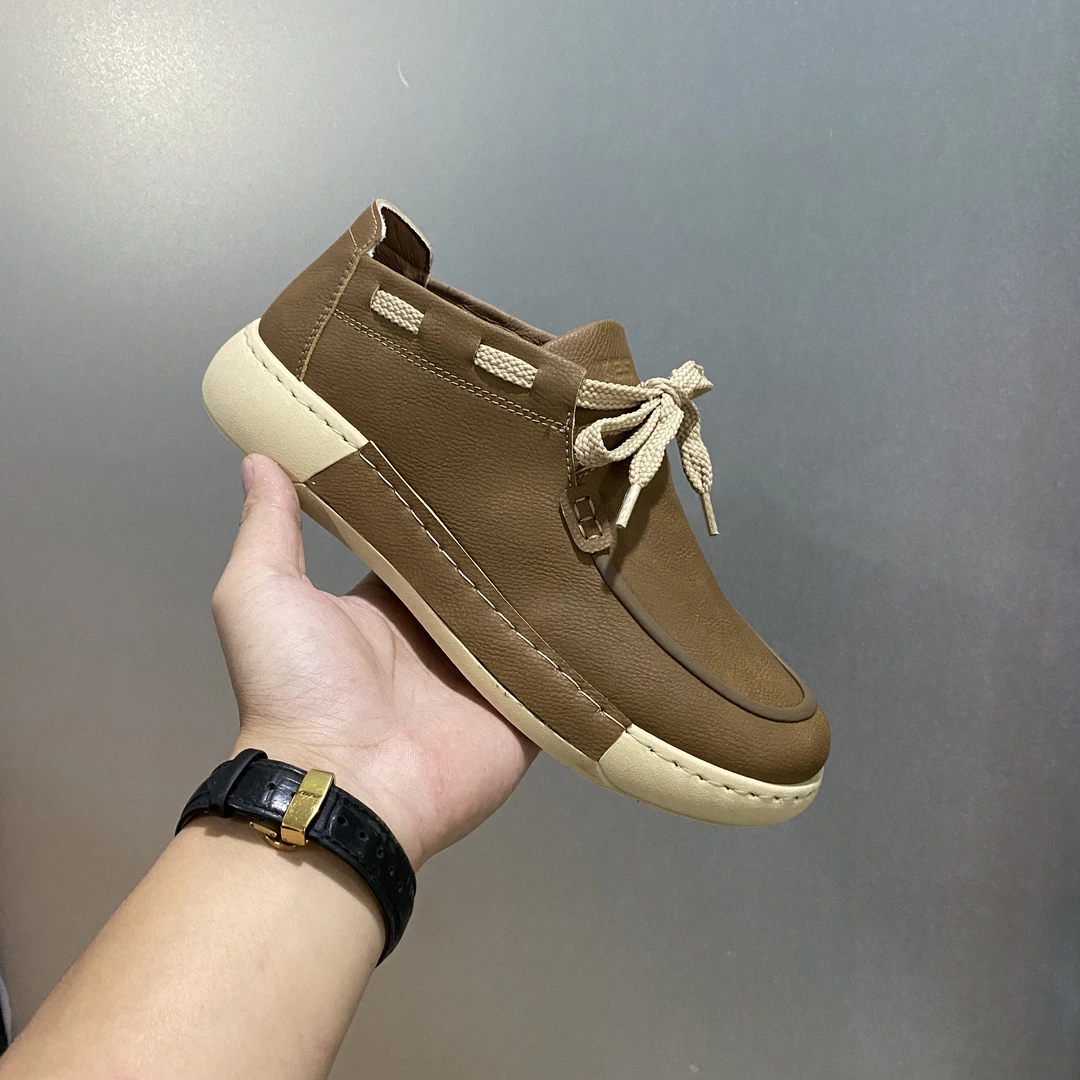 休闲百搭系带男鞋运动轻便舒适男士潮流秋新款皮面软底潮鞋时尚