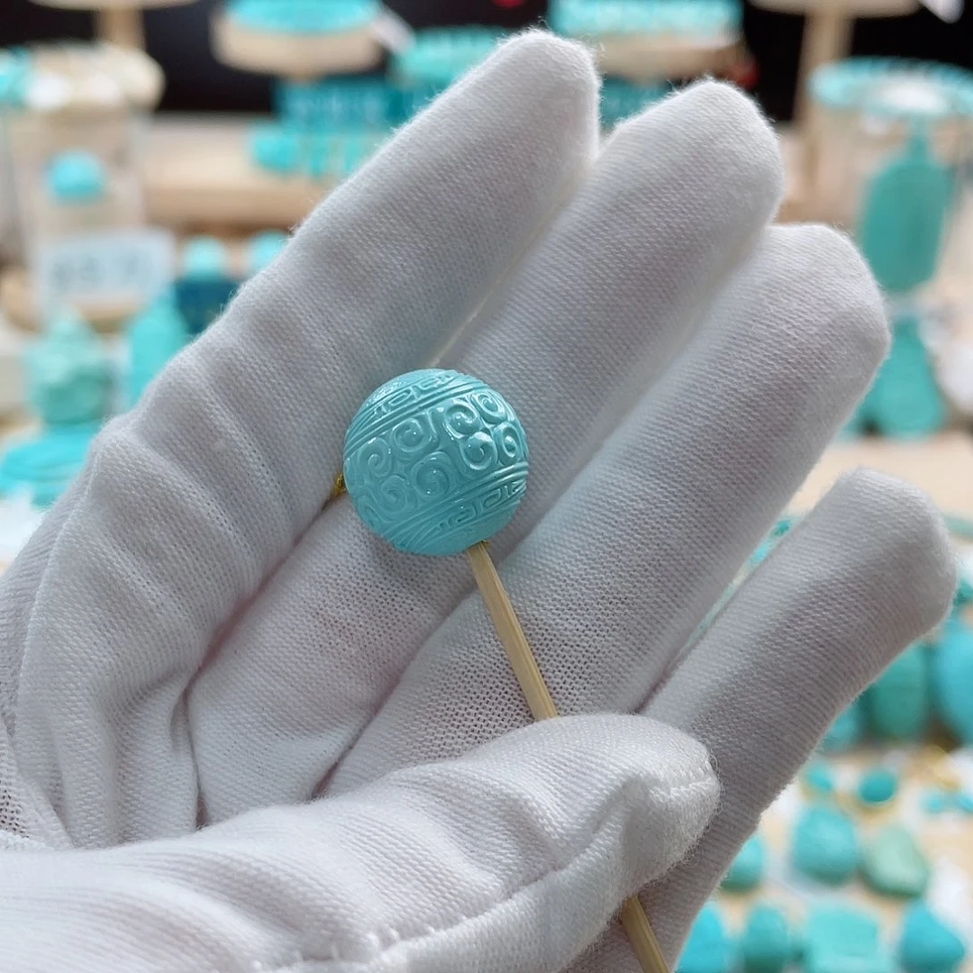 未镶嵌绿松石珠宝奇石