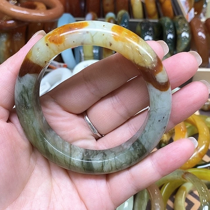 未镶嵌蛇纹石玉手镯