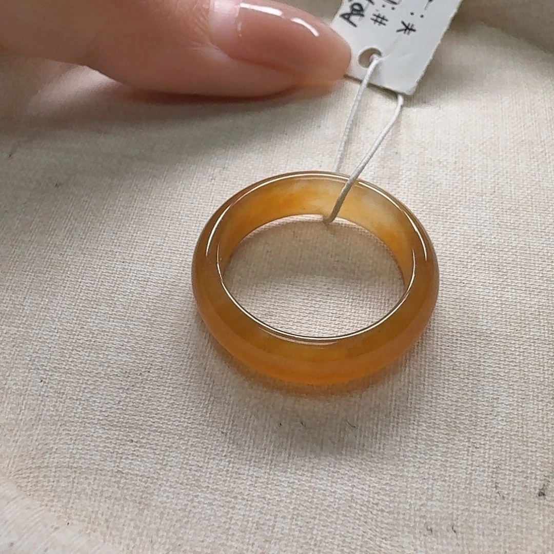 和田玉未镶嵌戒指