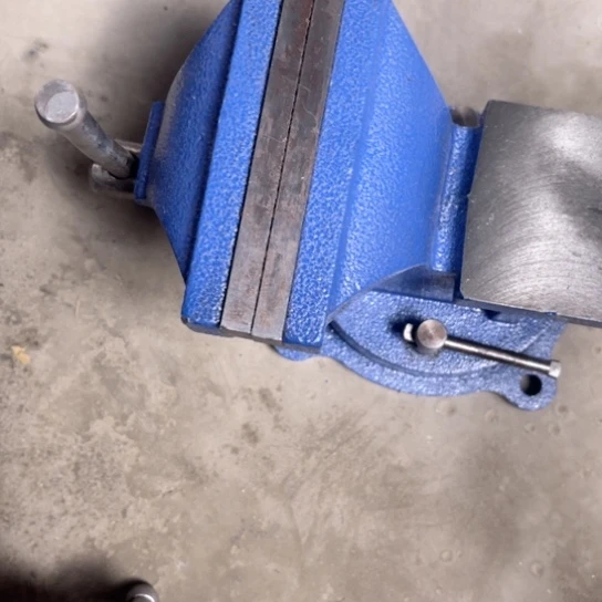 五寸重型台虎钳固定使用微瑕