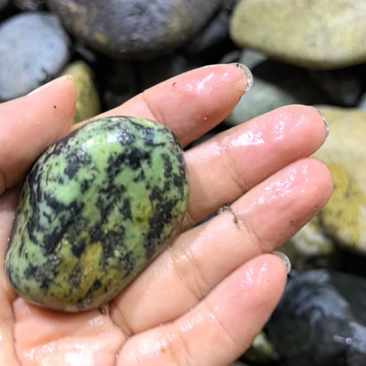 塞***岸有机玻璃藏玉药王石原石