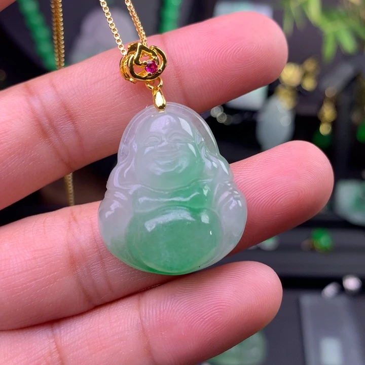 翡翠未镶嵌颈饰吊坠