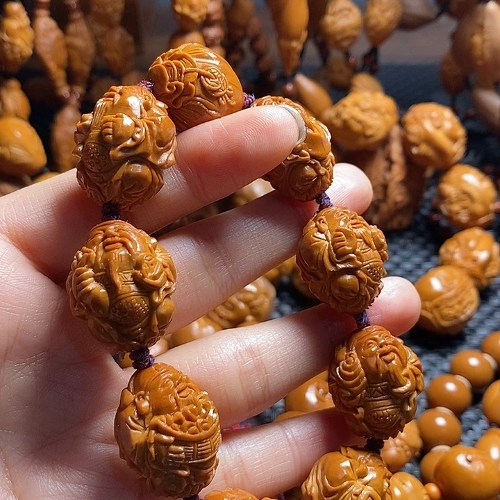 吊坠橄榄核精品财神