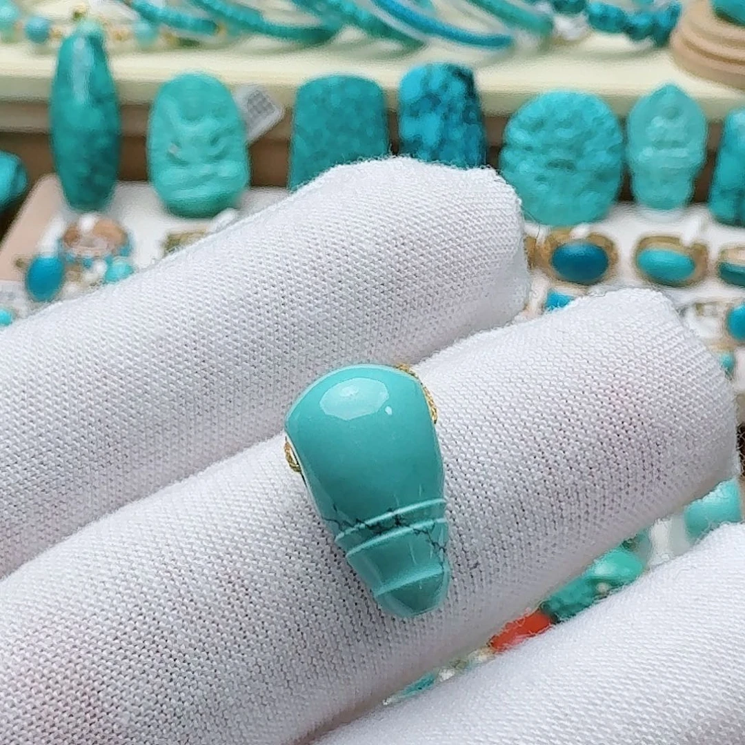 绿松石未镶嵌高瓷绿水草纹三通8.7