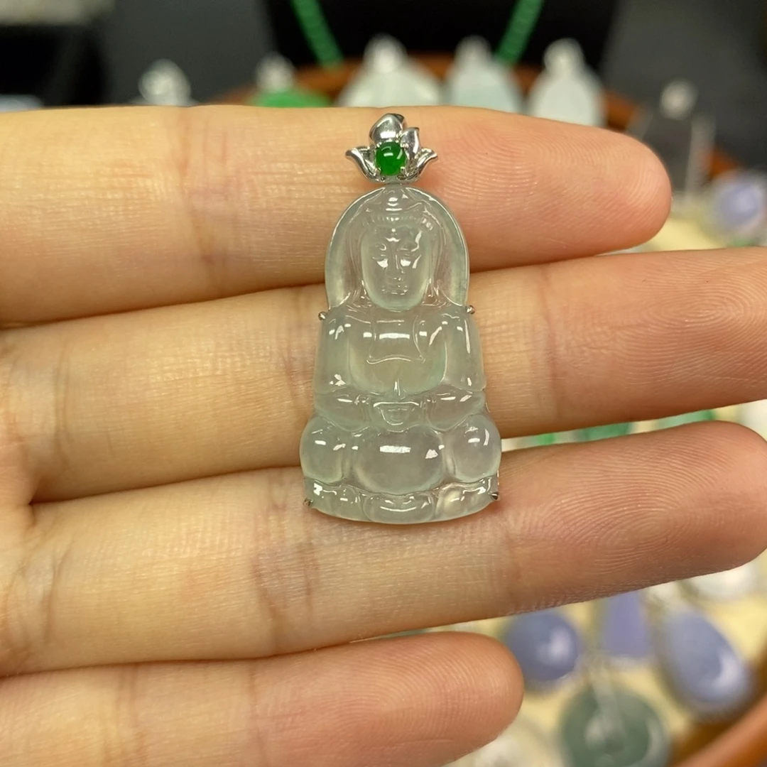 翡翠18K金镶嵌颈饰翡翠