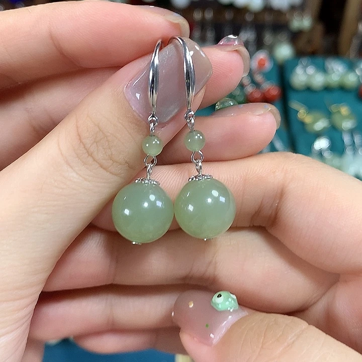 和田玉银S925镶嵌耳饰天然卡12mm左右冰晴水