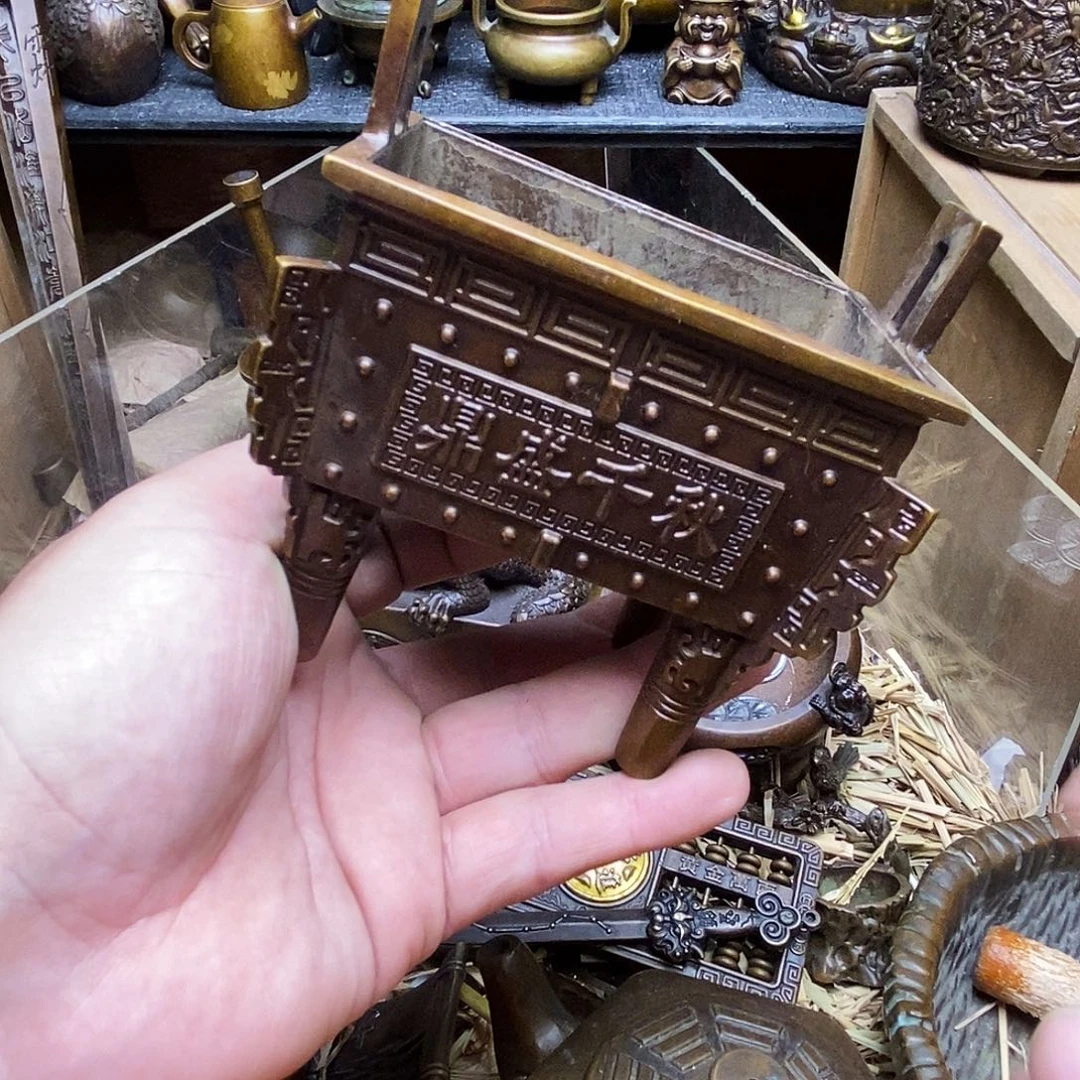 铜器精美摆件商品