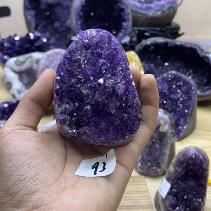未镶嵌大型摆件（非配饰）紫晶
