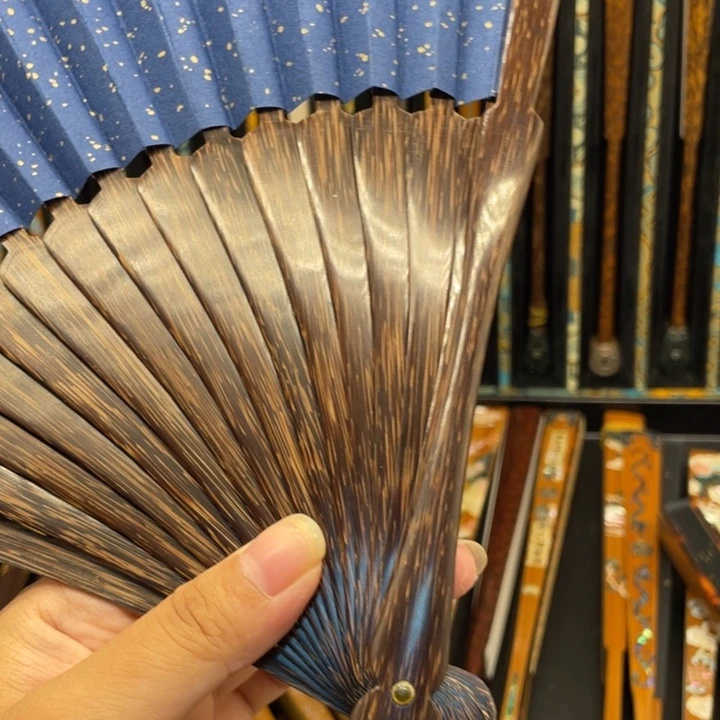 迷***狼扇子快乐咯哦可口可乐立即涂快乐咯哦