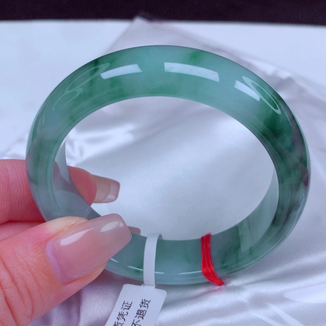 翡翠未镶嵌手镯手镯