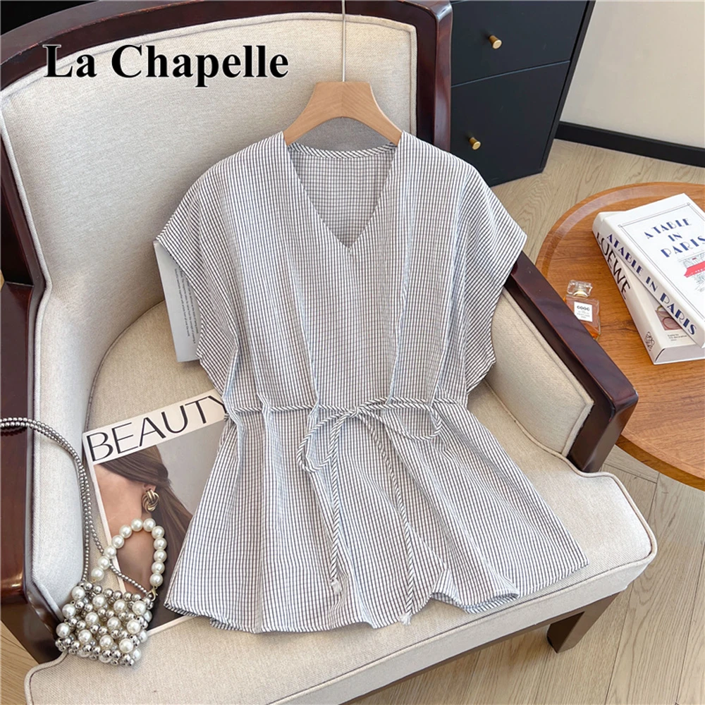 拉夏贝尔法式V领短袖衬衫女2025夏新款减龄遮肚显瘦绑带收腰上衣