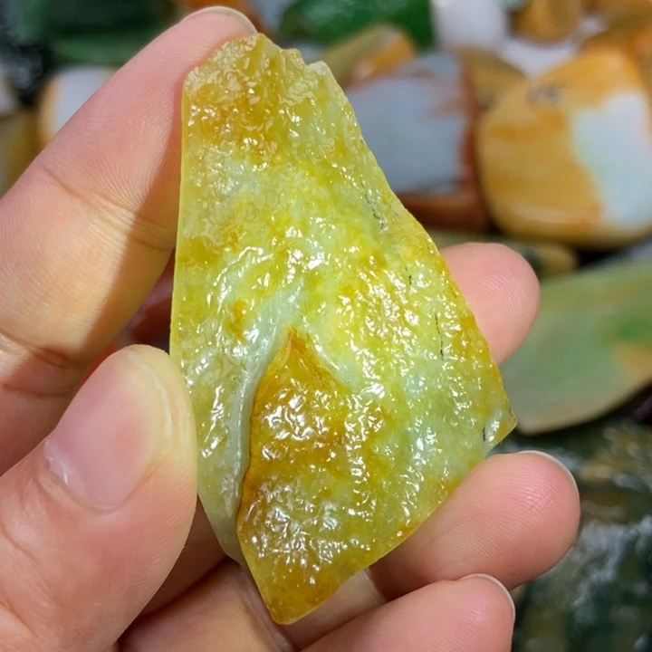 翡翠未镶嵌颈饰缅甸翡翠