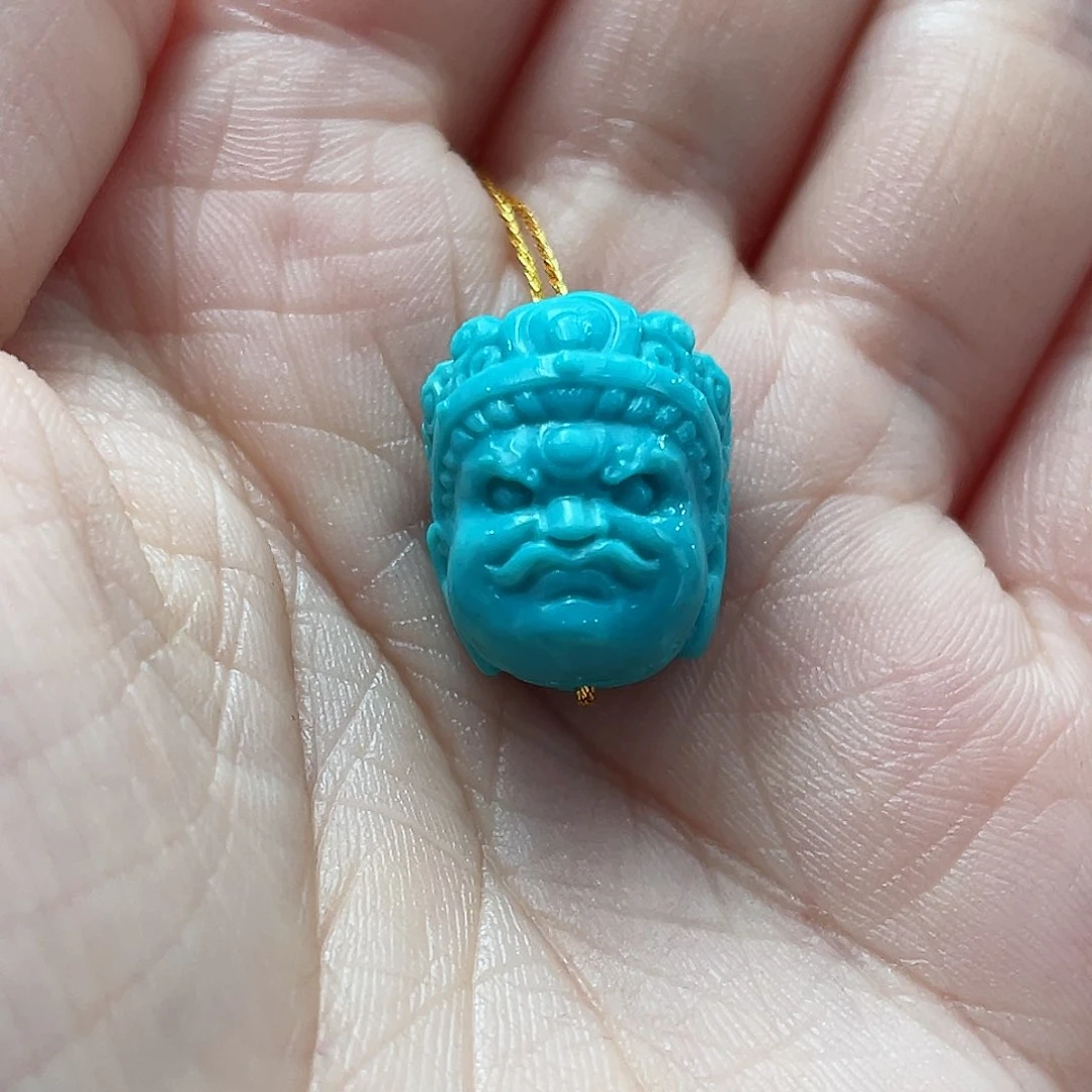 绿松石颈饰未镶嵌