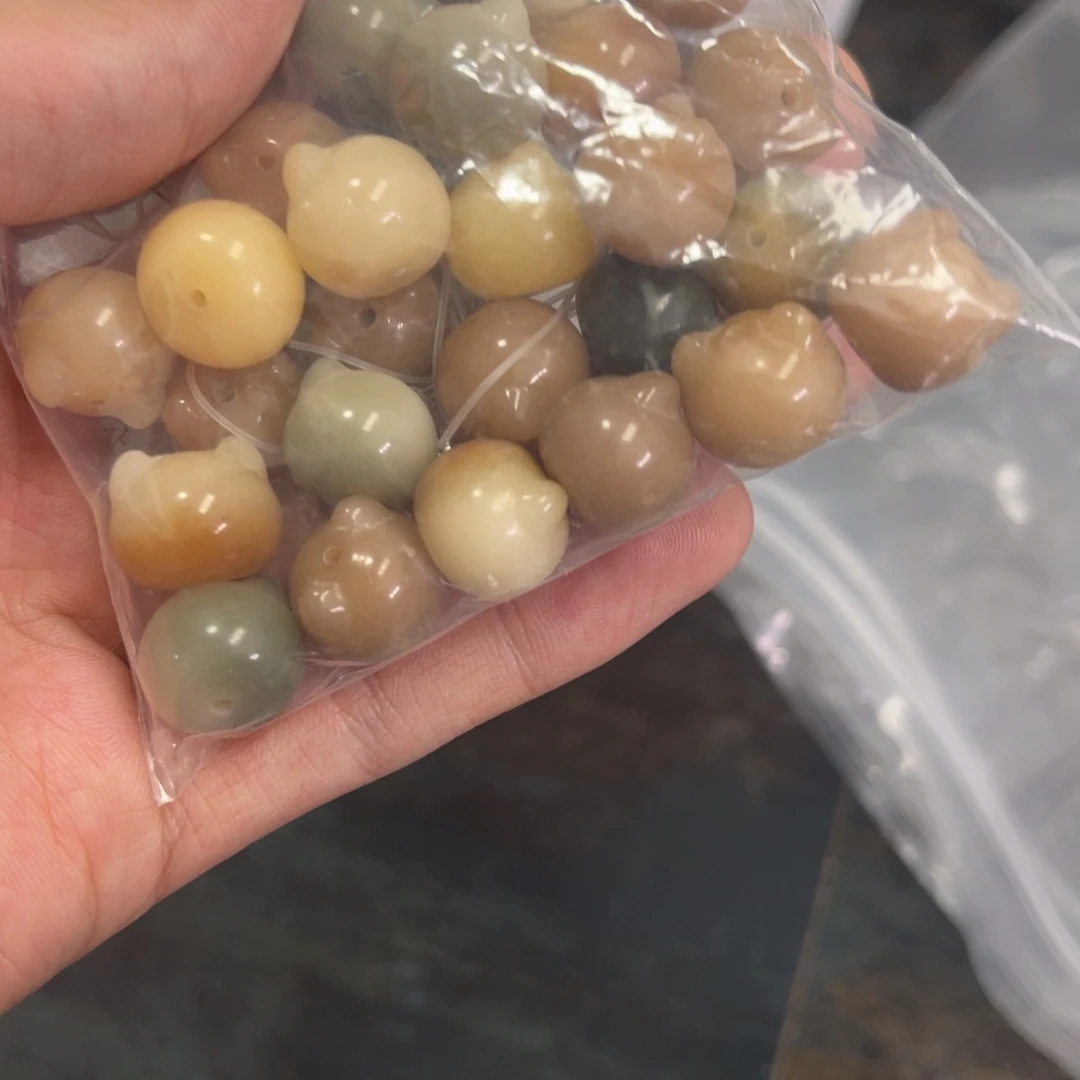 吊坠白玉菩提q14/锅底干磨猫头