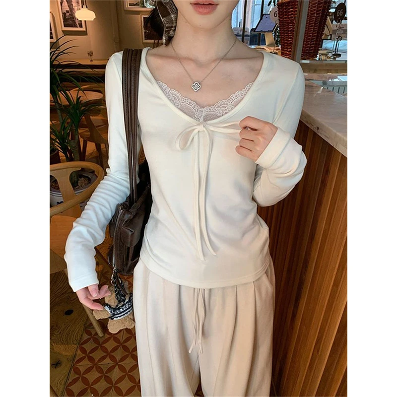 芭蕾风蕾丝拼接假两件长袖t恤女秋冬季修身内搭系带纯欲打底上衣