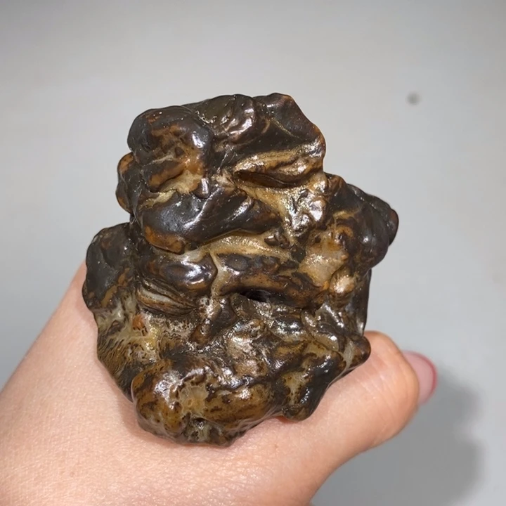 玛瑙/玉髓车挂合金E****m689