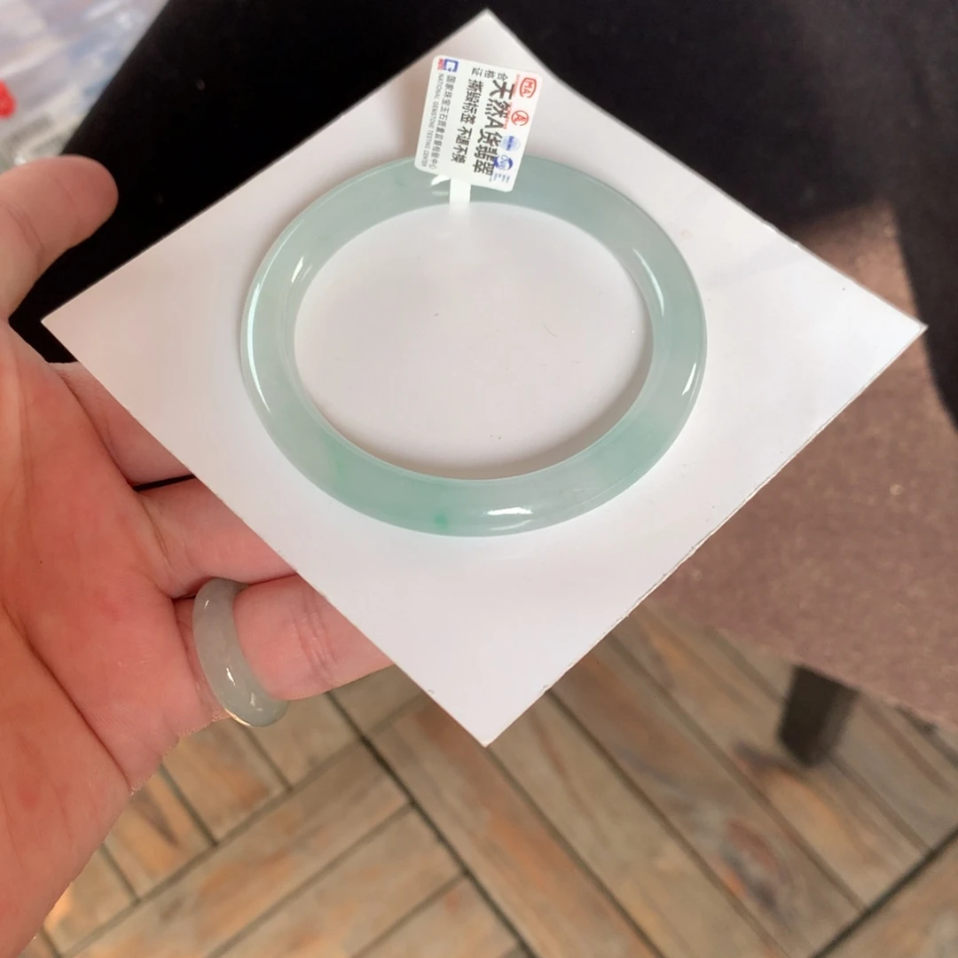 翡翠未镶嵌手镯33号51