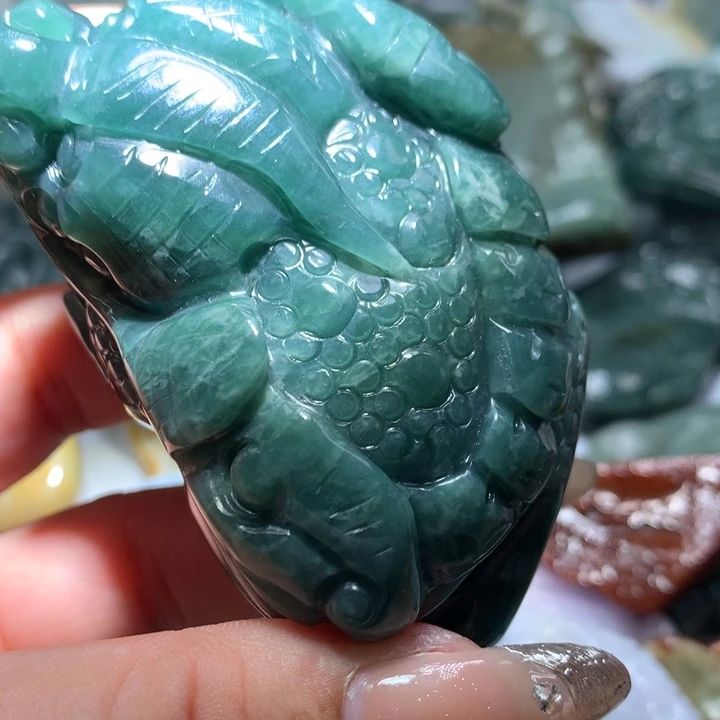 翡翠未镶嵌颈饰保真天然A货翡翠