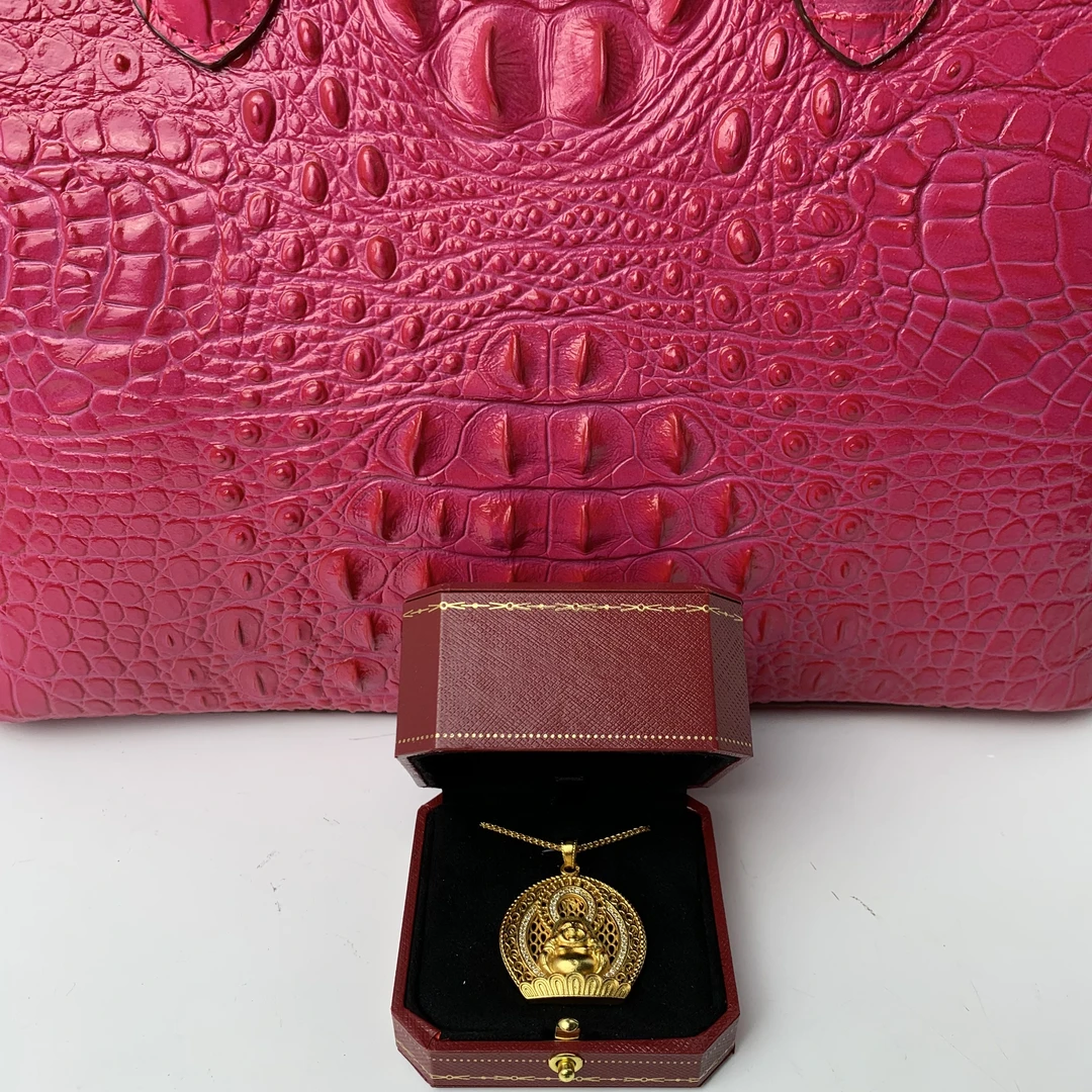 4142【LIANBANGH.K】 精致高级项链