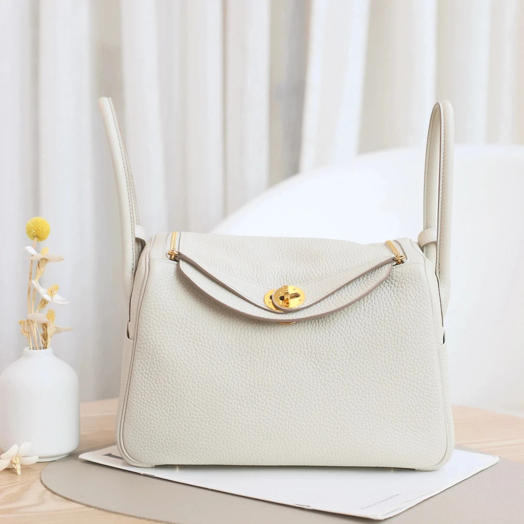 99新 Hermes/爱马仕 Lindy26 B刻 TC皮 冰川白 金扣