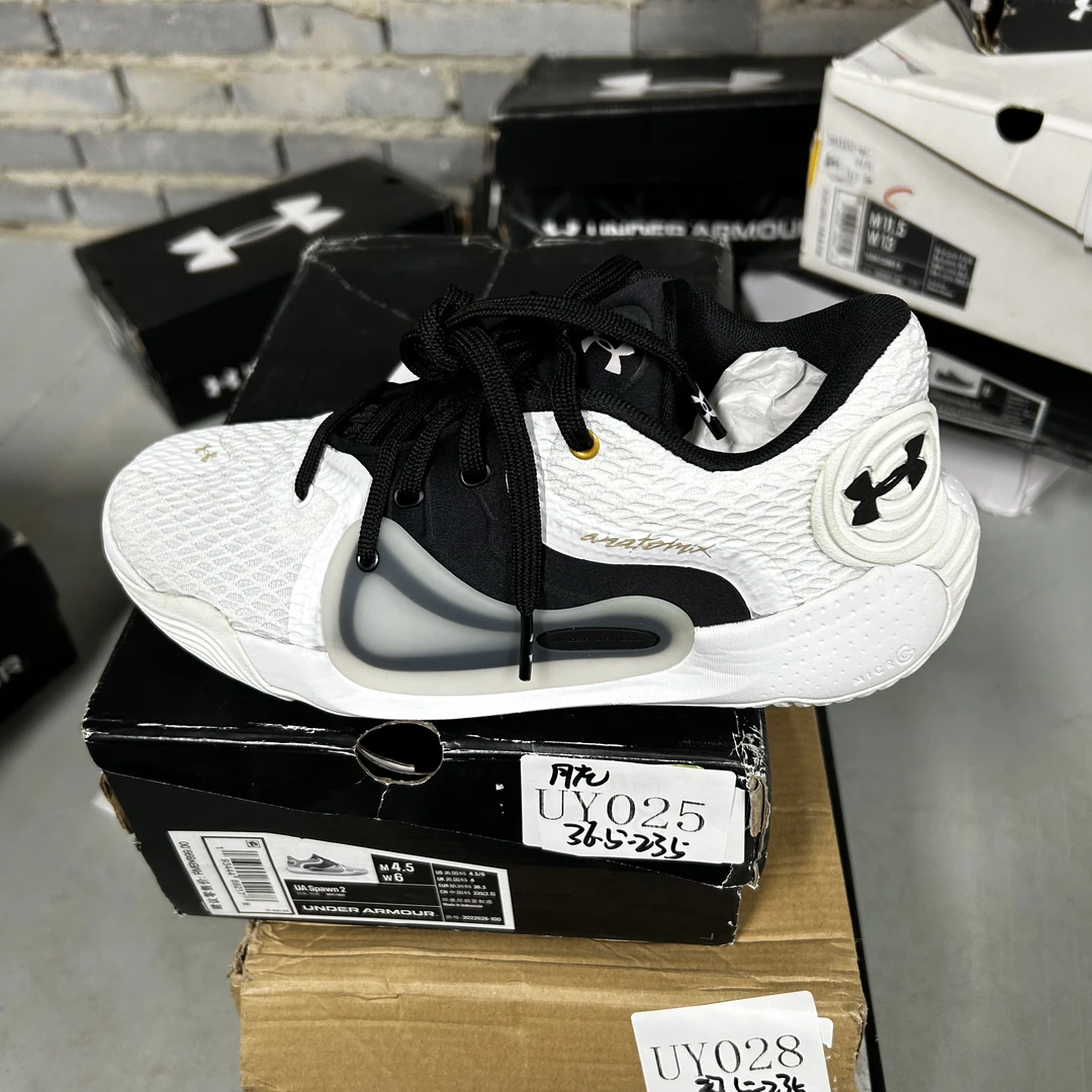 安德玛断号-运动鞋-UY025