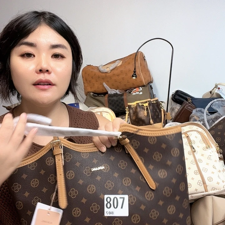 PVC包包包包包包包包