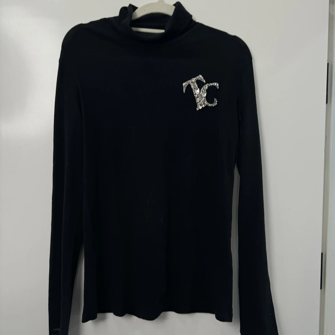 奥莱-TCH24秋冬新款小香风气质镶钻时尚长袖打底衫T21408C2005