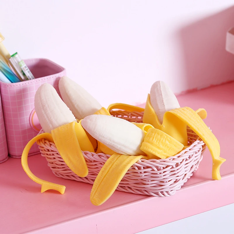 创意整蛊玩具整人恶搞道具捏捏乐的减压发泄橡胶抓不住的香蕉玩具