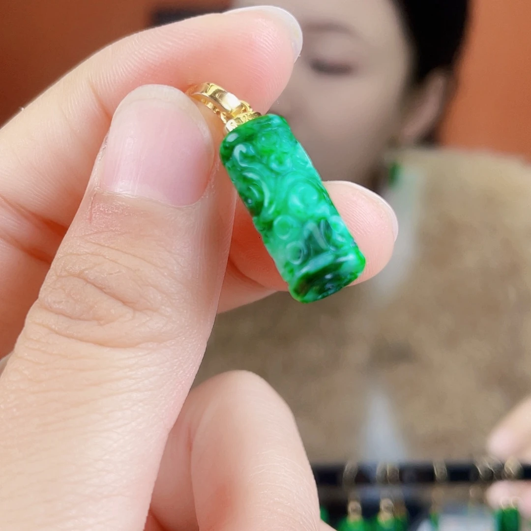 翡翠未镶嵌耳饰饰品