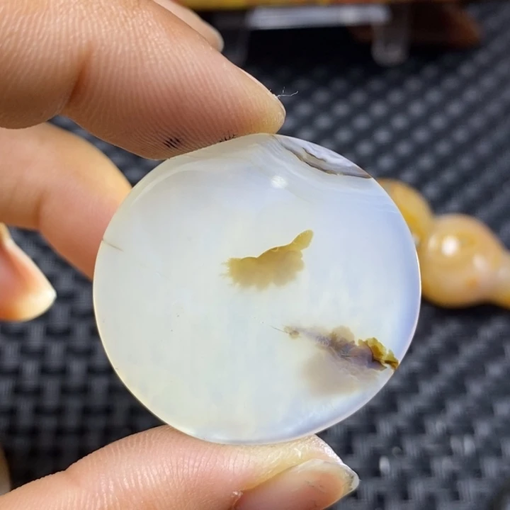 玛瑙/玉髓颈饰未镶嵌羲*