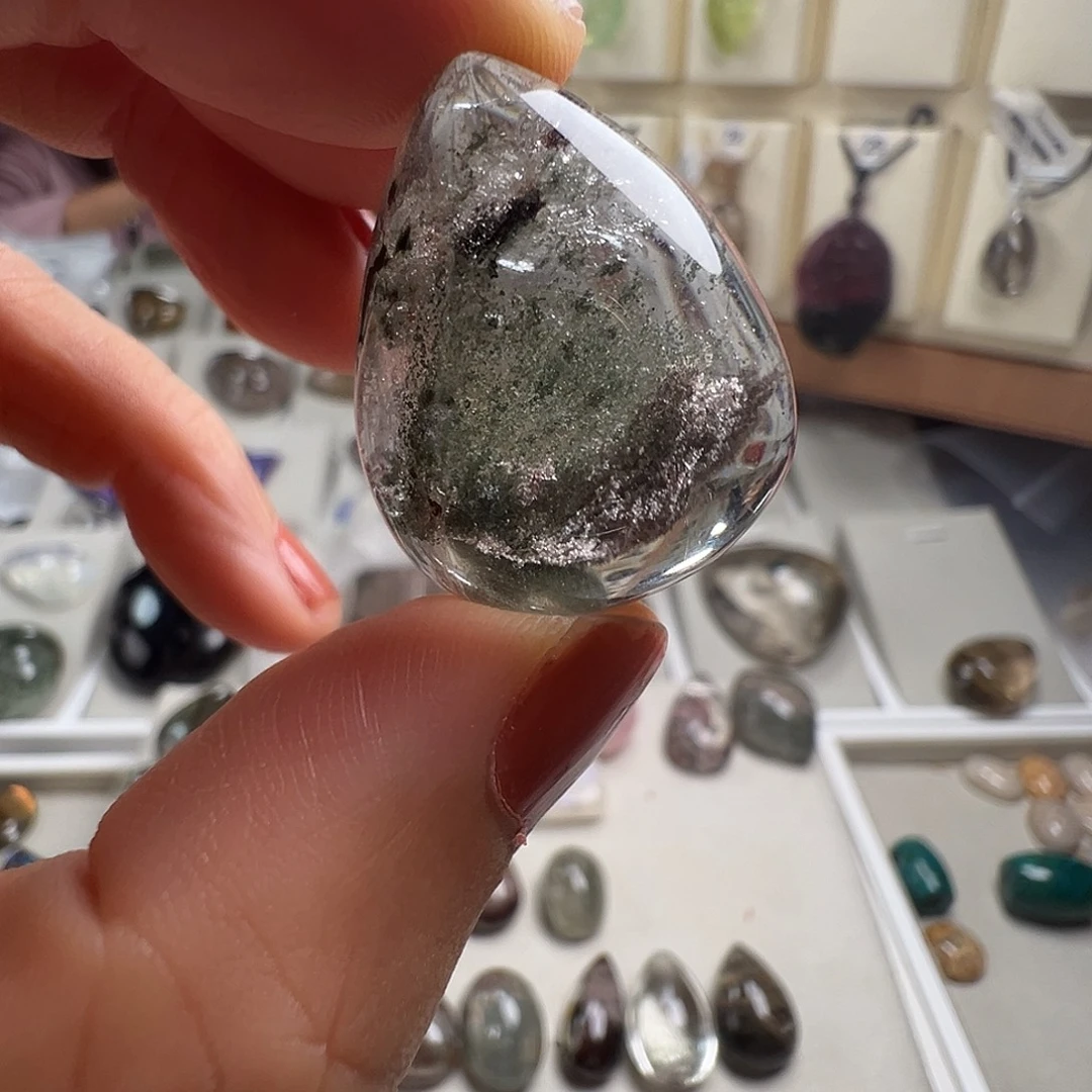 兰***师银S925镶嵌水晶颈饰天然幽灵水晶
