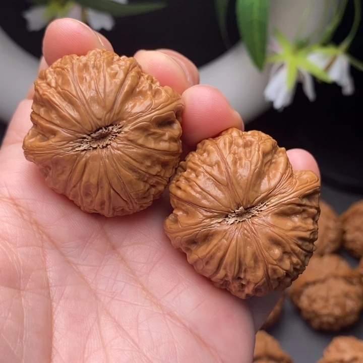 暴****文玩核桃把件铁锤40