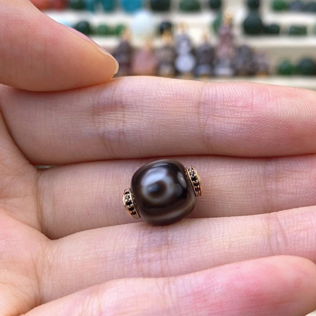 18K金镶嵌颈饰玛瑙/玉髓