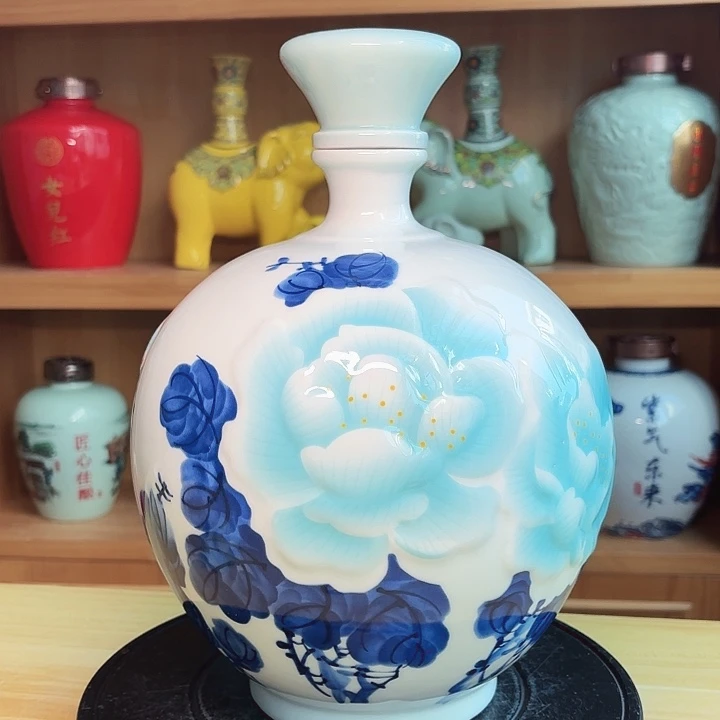 10斤圆牡丹酒瓶 清仓默认微瑕