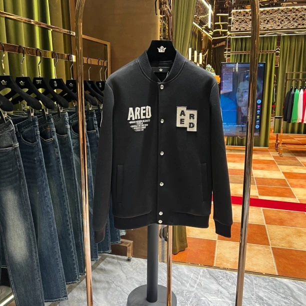 YY【琦琦专属】2025秋季新品时尚百搭重工棒球服外套55008