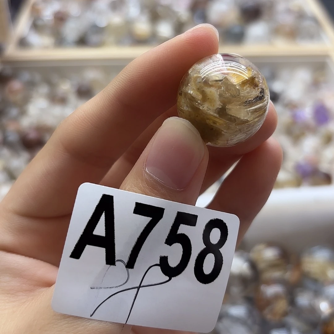 喜***8水晶未镶嵌珠宝半成品758