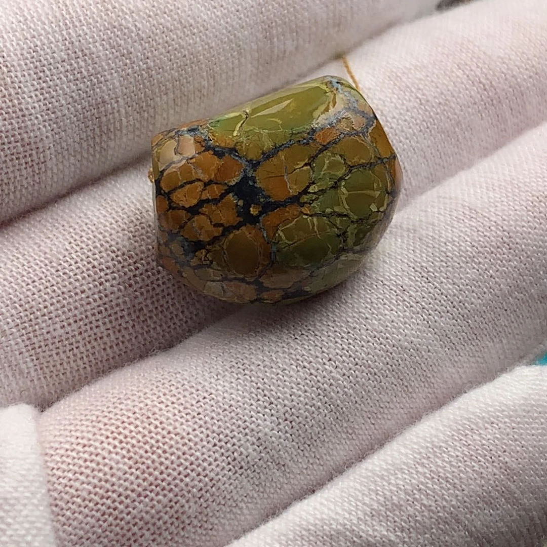 绿松石未镶嵌绿松石