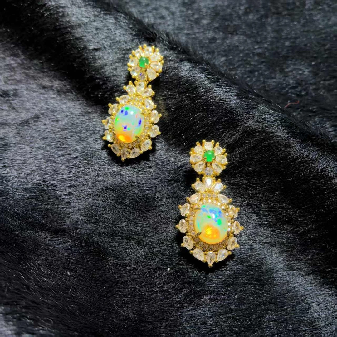 江德洋珠宝CT3677七色神光炫彩欧泊吊坠-配麻花链-多样性只发一件