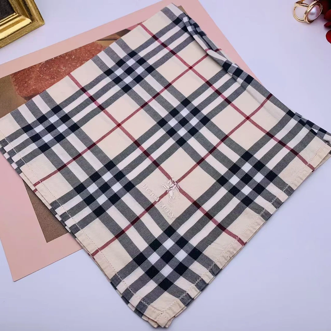 99新 BURBERRY/博柏利 海囤/巴宝莉/丝巾/yy06830