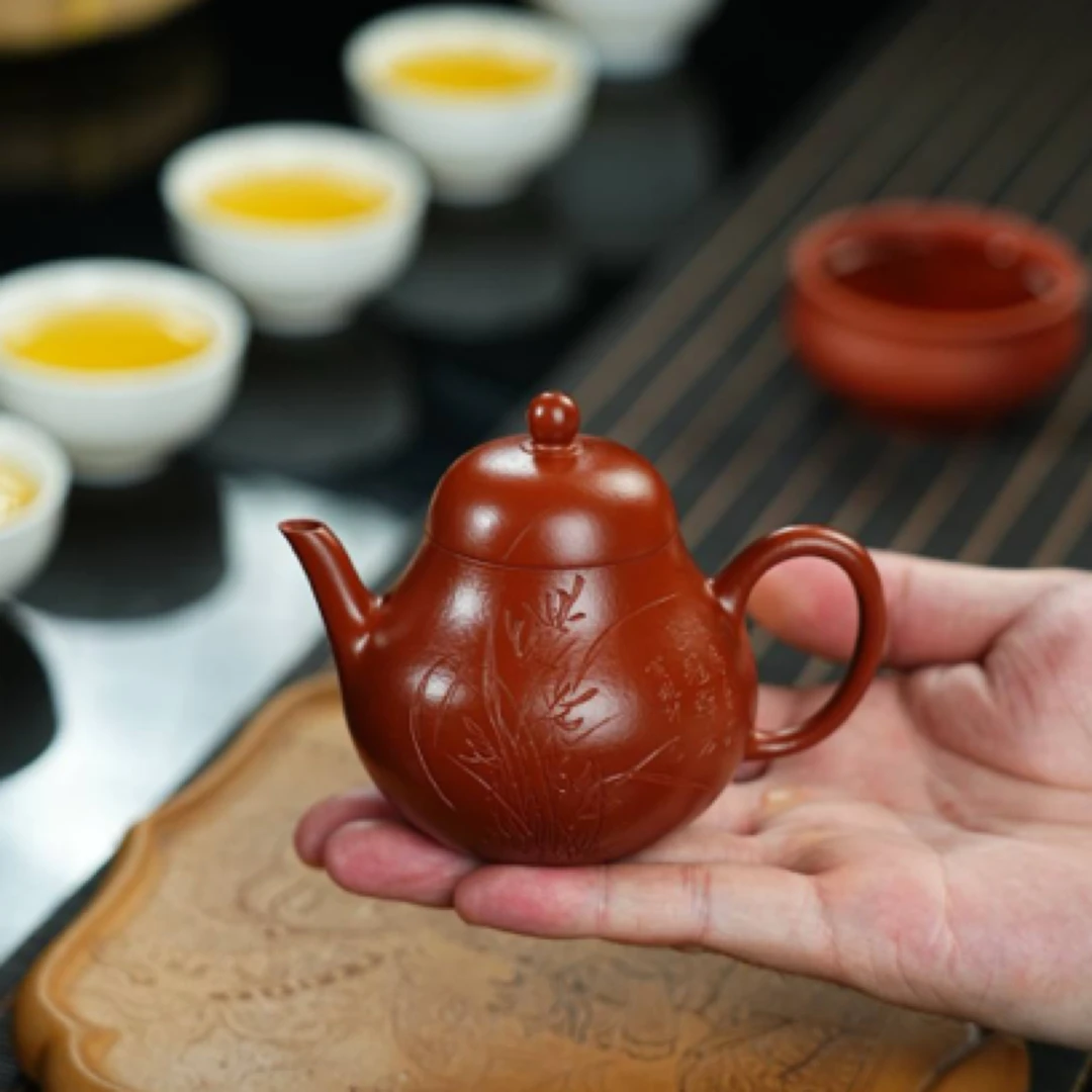 【梨形】 作者：周良红（实力派工艺美术师） 泥料：大红袍 容量：150cc